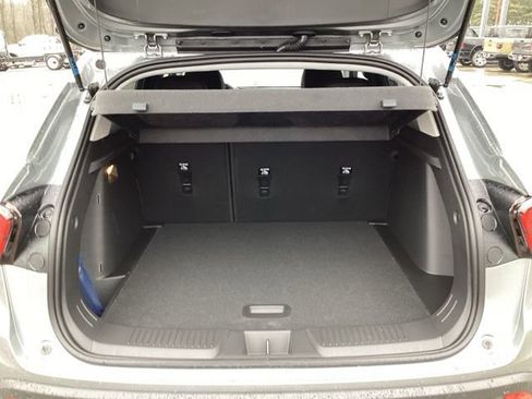 New 2026 Chevrolet Trax LT w/ Driver Confidence Package FWD image 13