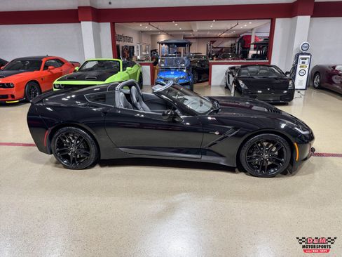Used 2015 Chevrolet Corvette Stingray Coupe w/ 3LT Preferred Equipment Group RWD image 6