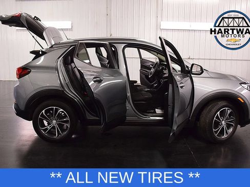 Used 2023 Buick Encore GX Select w/ Safety Package II AWD/4WD image 31