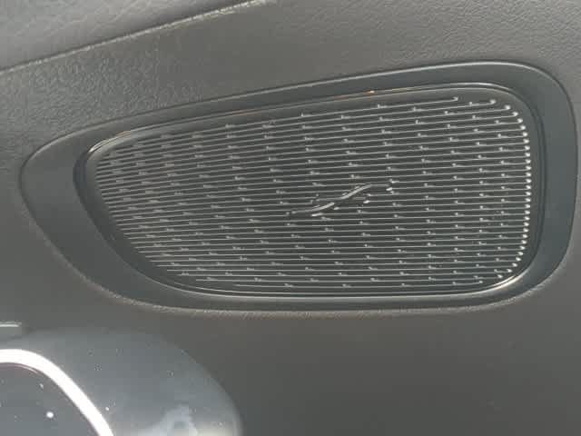 Certified 2025 Mercedes-Benz GLC 300 image 30