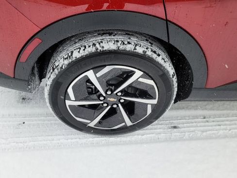 New 2026 Chevrolet Equinox EV LT image 13