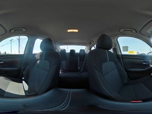Used 2025 Nissan Sentra SV FWD image 40