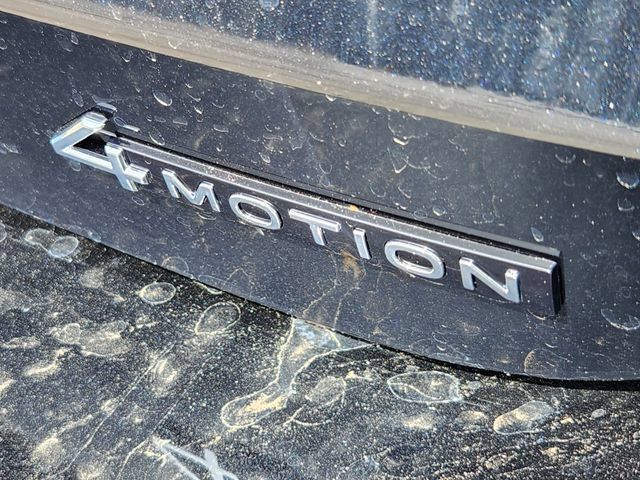 New 2026 Volkswagen Tiguan SE AWD/4WD image 10
