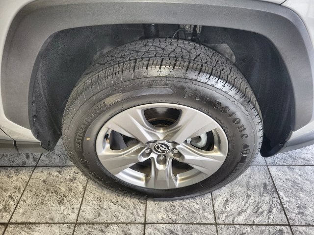 Used 2024 Toyota RAV4 XLE FWD image 10