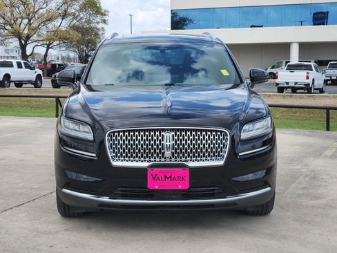 Used 2022 Lincoln Nautilus Reserve image 2