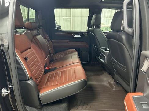 Used 2023 GMC Sierra 1500 Denali Ultimate image 34