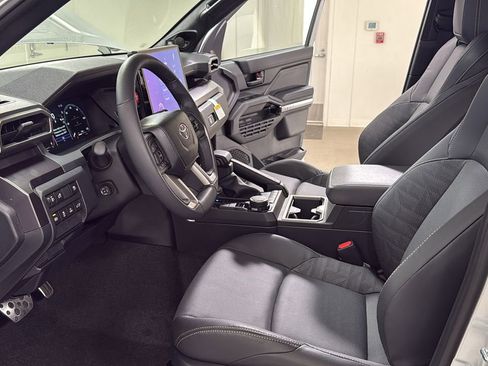 New 2025 Toyota 4Runner TRD Sport Premium image 12