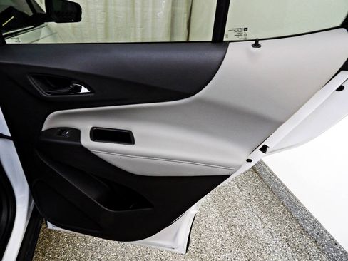 Used 2021 Chevrolet Equinox Premier FWD image 12