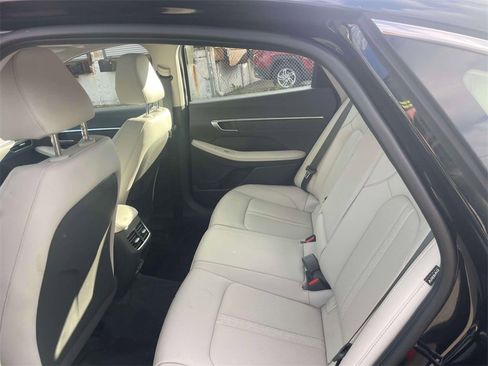 Used 2023 Hyundai Sonata Limited image 12