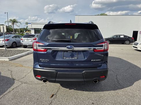 Certified 2025 Subaru Ascent Premium AWD/4WD image 4