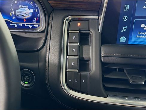 Used 2023 Chevrolet Tahoe High Country image 20