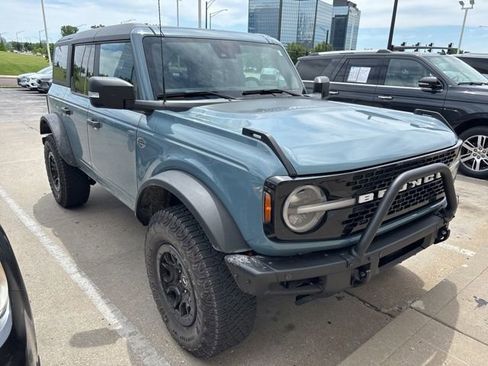 Used 2023 Ford Bronco Wildtrak AWD/4WD image 1