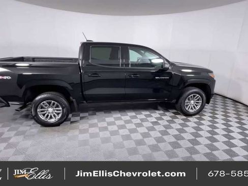 Certified 2023 Chevrolet Colorado LT w/ LT Convenience Package image 19
