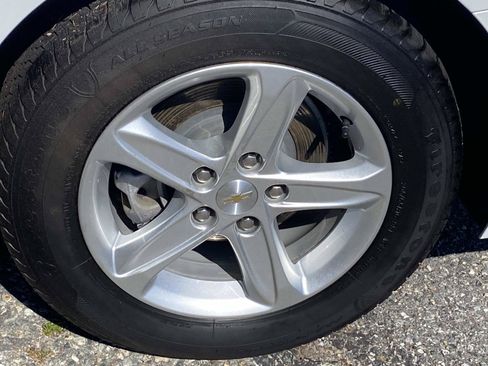 Used 2024 Chevrolet Malibu LS FWD image 26