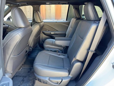 Used 2024 Lexus TX 350 AWD w/ Captains Chair Package image 41