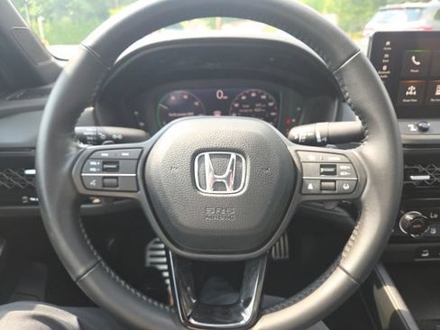 Used 2023 Honda Accord Sport image 32