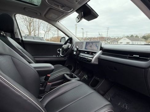 Used 2024 Hyundai Ioniq 5 Limited image 14