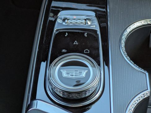 New 2026 Cadillac Lyriq Sport image 20