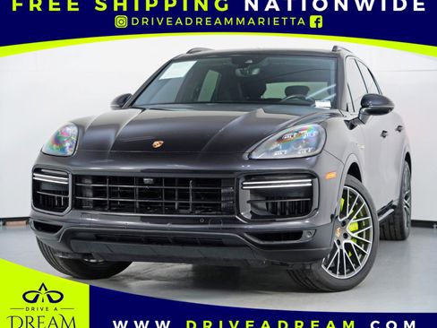 Used 2021 Porsche Cayenne Turbo S AWD/4WD image 1