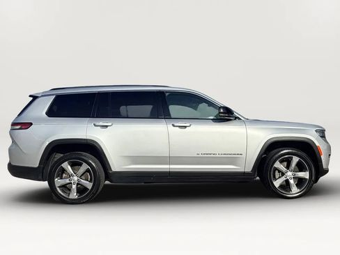 Used 2021 Jeep Grand Cherokee L Limited w/ Luxury Tech Group II AWD/4WD image 11