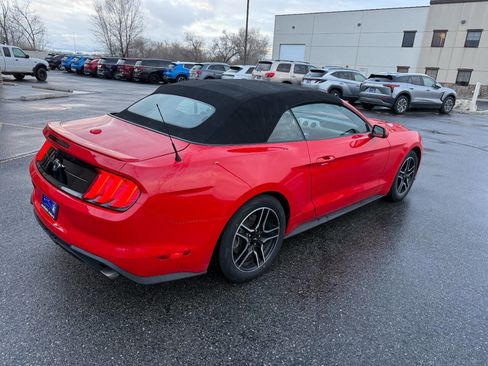 Used 2021 Ford Mustang Premium image 6