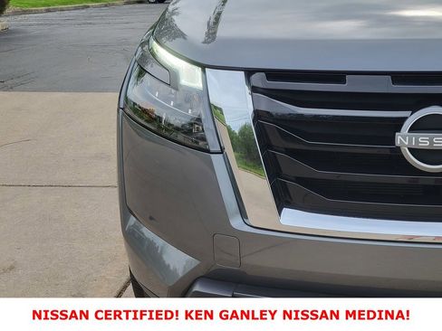 Certified 2023 Nissan Pathfinder SV AWD/4WD image 9