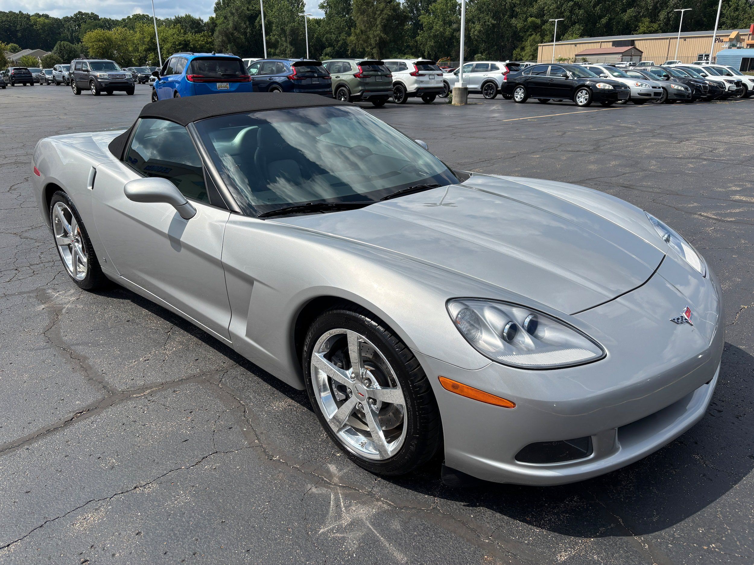 Used 2008 Chevrolet Corvette Convertible w/ Preferred Equipment Group RWD image 2