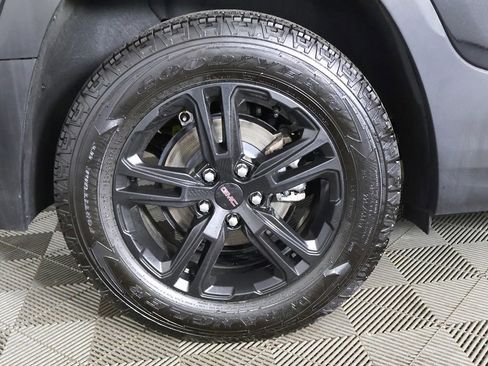 Used 2024 GMC Terrain AT4 w/ LPO, Floor Liner Package AWD/4WD image 21