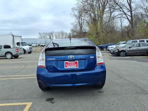 Used 2011 Toyota Prius Two image 7