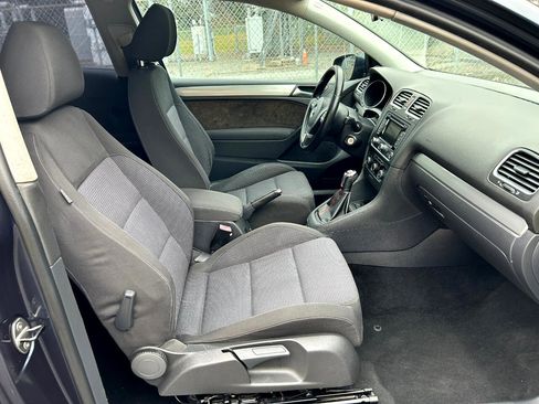 Used 2012 Volkswagen Golf TDI image 11