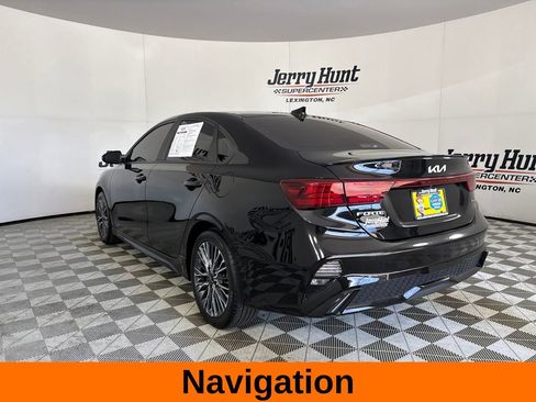 Used 2023 Kia Forte GT-Line w/ GT-Line Premium Package FWD image 8