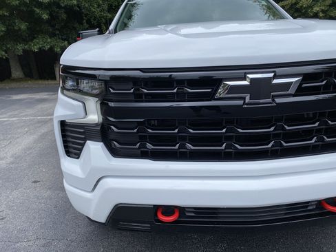 Used 2024 Chevrolet Silverado 1500 RST w/ Redline Edition AWD/4WD image 14