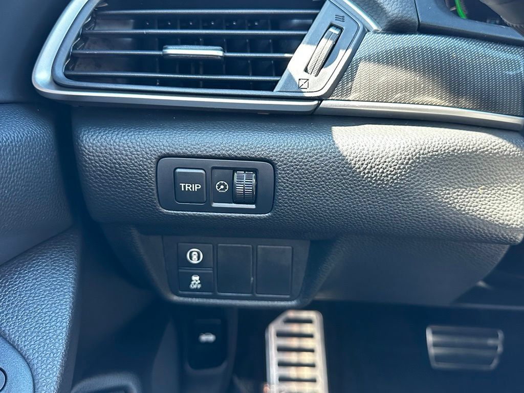 Used 2022 Honda Accord Sport image 32