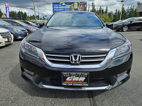 Used 2014 Honda Accord Sport image 2