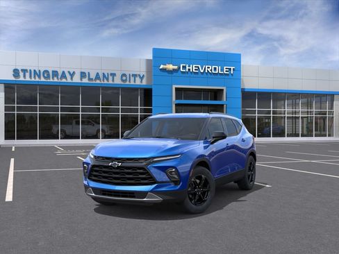 New 2026 Chevrolet Blazer LT w/ Convenience Package FWD image 8