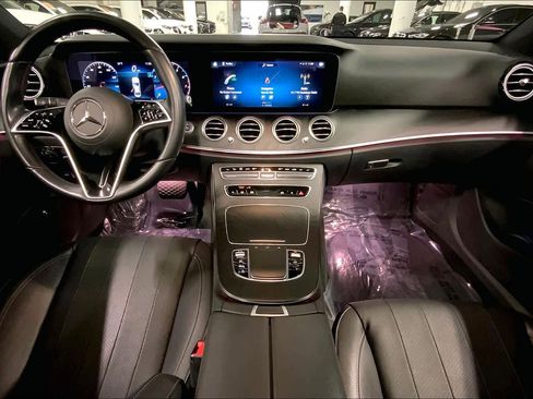Used 2022 Mercedes-Benz E 350 Sedan image 14