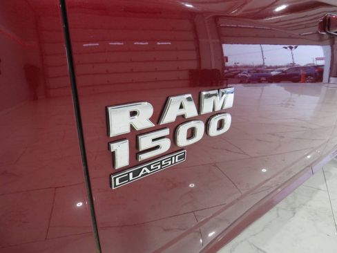 Used 2021 RAM 1500 Classic SLT RWD image 21