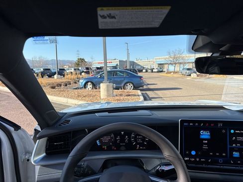 New 2026 Volkswagen Tiguan SE R-Line image 13