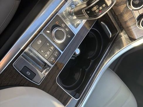 Used 2016 Land Rover Range Rover Sport HSE image 30