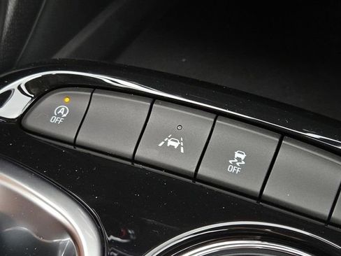 New 2026 Buick Encore GX Preferred w/ Comfort Package FWD image 8