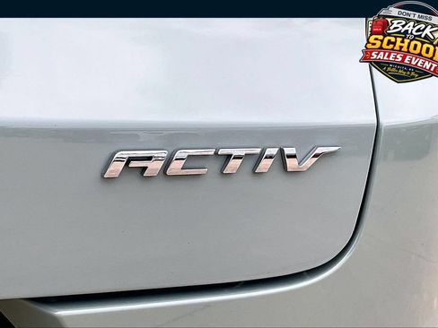 Used 2024 Chevrolet TrailBlazer ACTIV w/ Driver Confidence Package AWD/4WD image 8