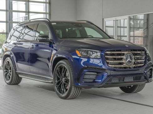 New 2025 Mercedes-Benz GLS 580 4MATIC image 21