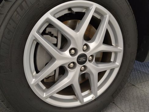 Used 2023 Ford Edge SEL w/ Convenience Package image 31