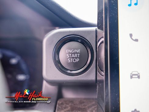 Used 2025 Toyota Tacoma Limited image 28