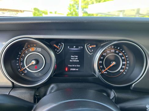 Used 2023 Jeep Wrangler Sport AWD/4WD image 14