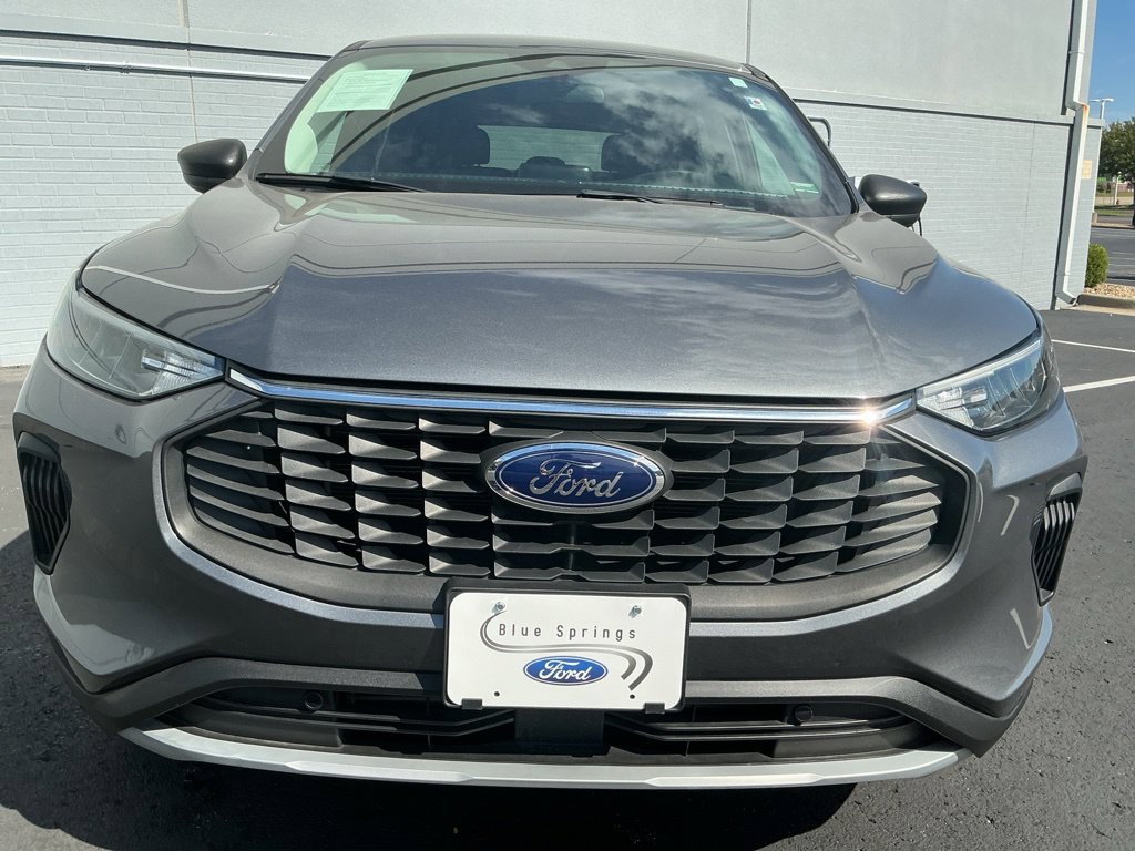 Used 2024 Ford Escape Active w/ Cold Weather Package FWD image 14