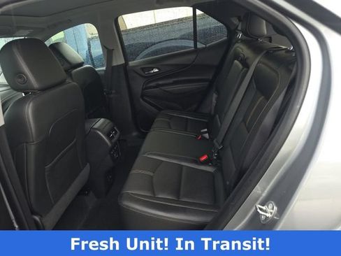 Used 2023 Chevrolet Equinox Premier AWD/4WD image 6