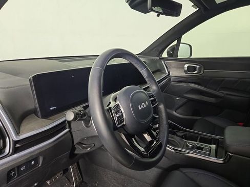 Certified 2025 Kia Sorento SX Prestige image 16