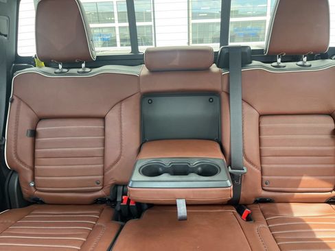 Used 2023 GMC Sierra 1500 Denali Ultimate AWD/4WD image 15