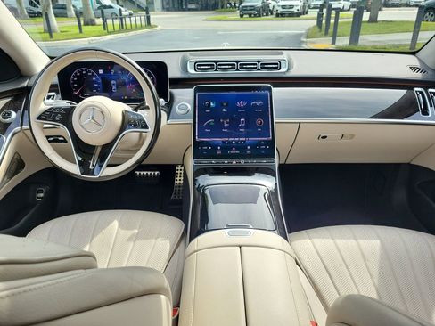 Certified 2022 Mercedes-Benz S 500 4MATIC image 16